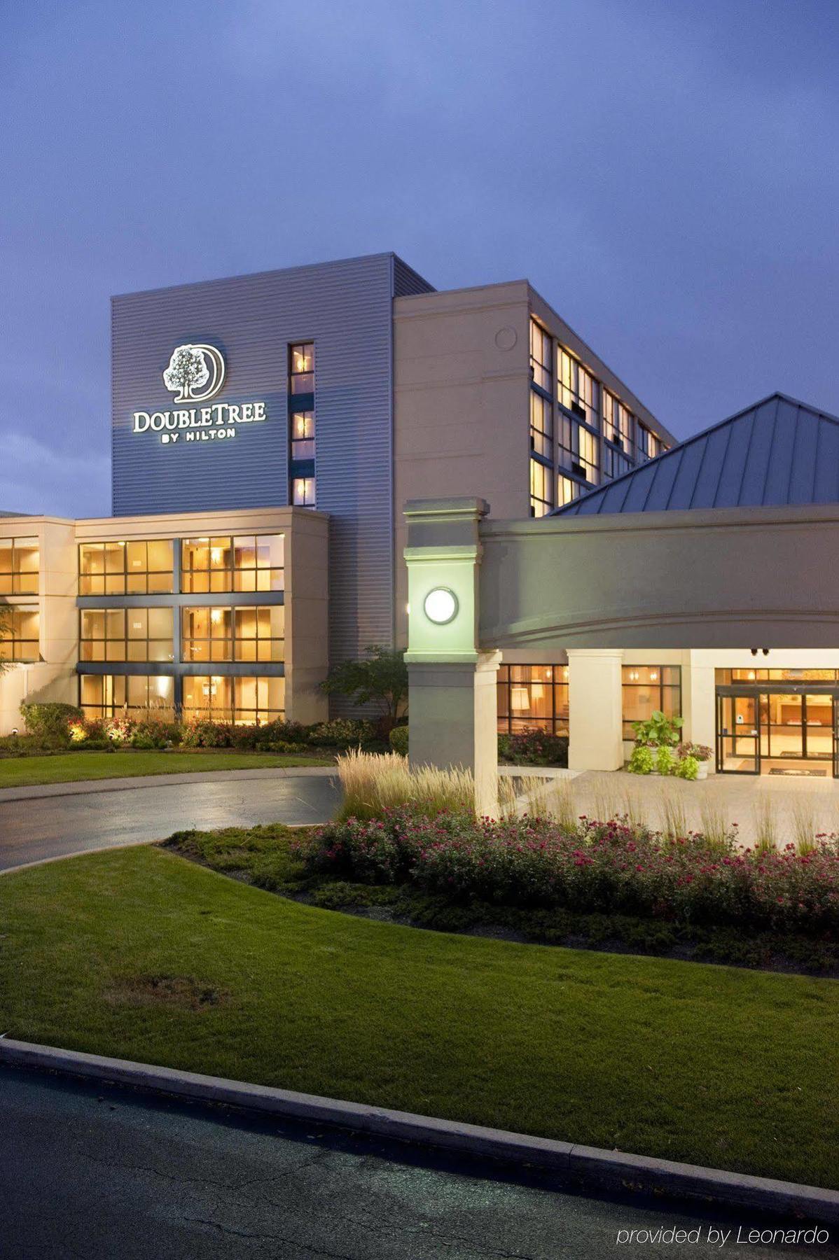 Doubletree By Hilton Chicago - Arlington Heights Hotel Bagian luar foto